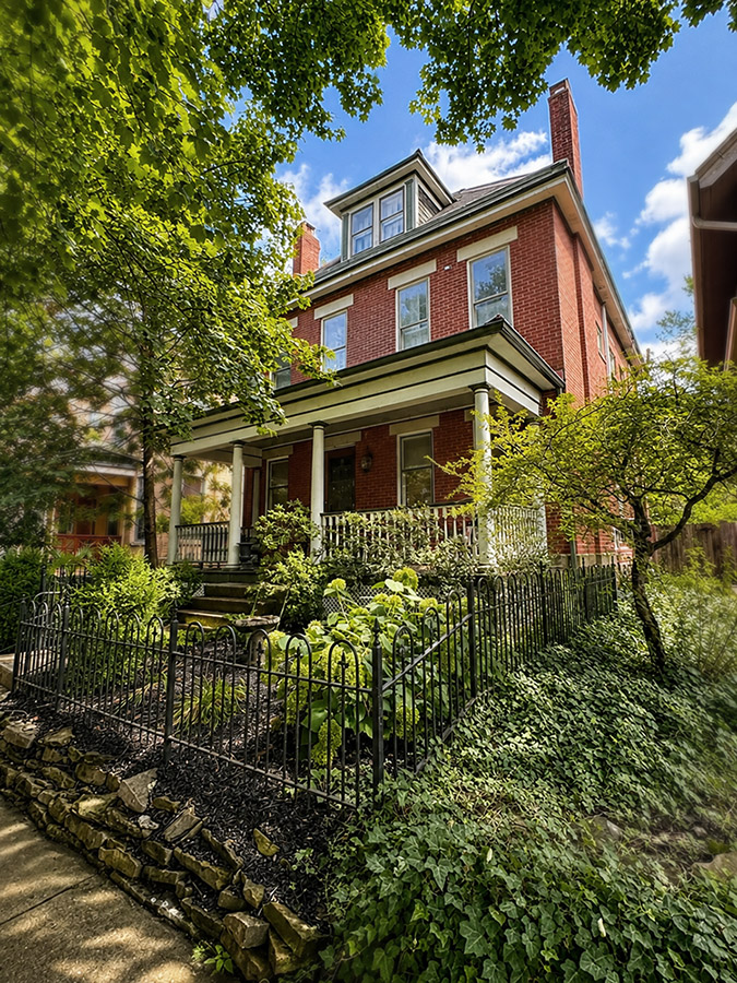379 W 6th sm
